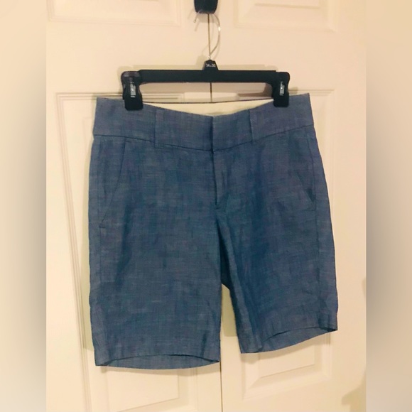 EUC J Crew Shorts. Size 2. - Picture 3 of 6